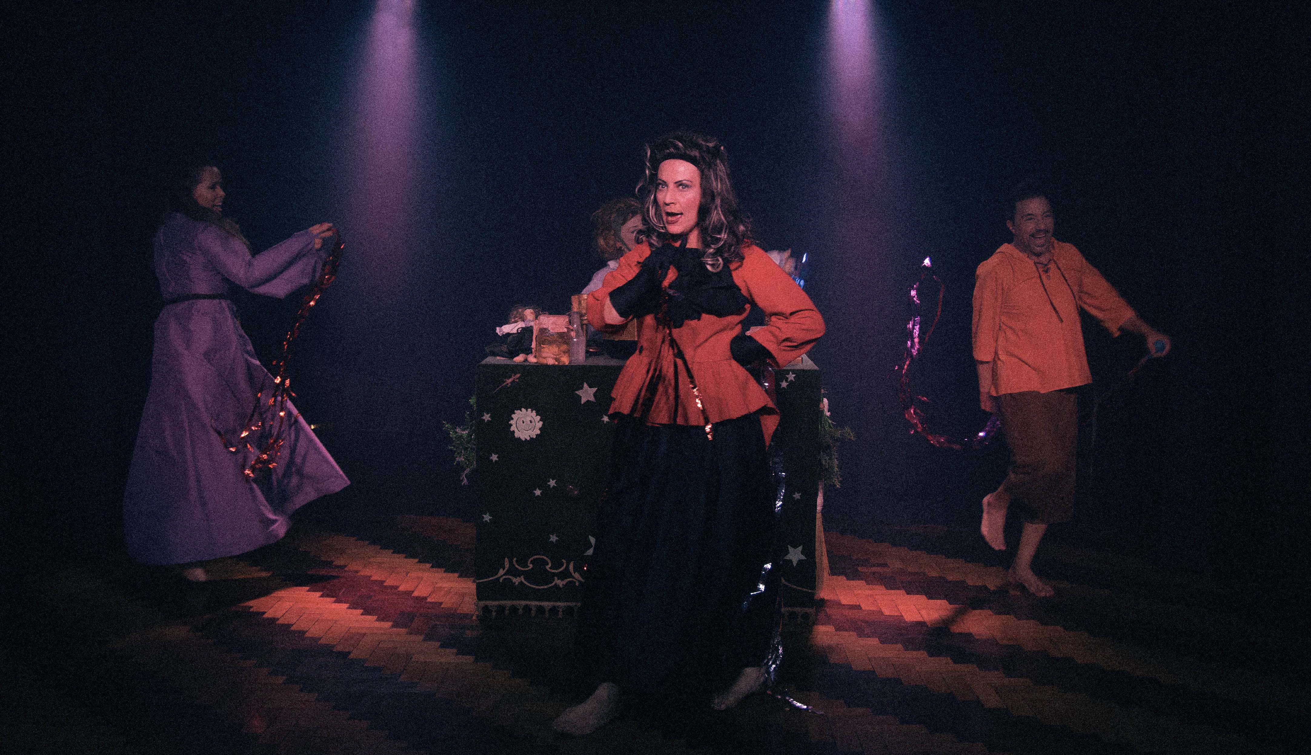 A Bruxinha Arlete - Foto Emerson Cassanelli