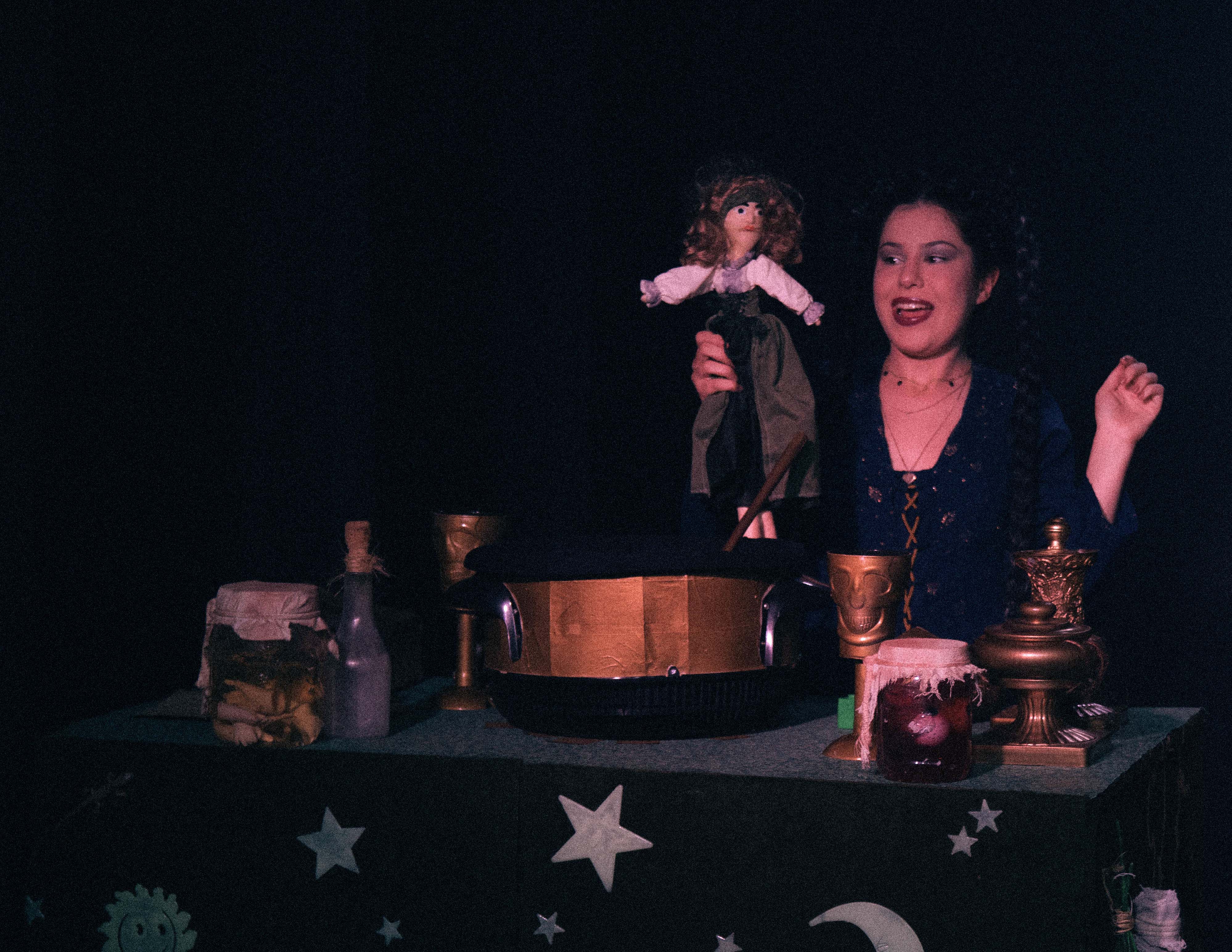 A Bruxinha Arlete - Foto Emerson Cassanelli