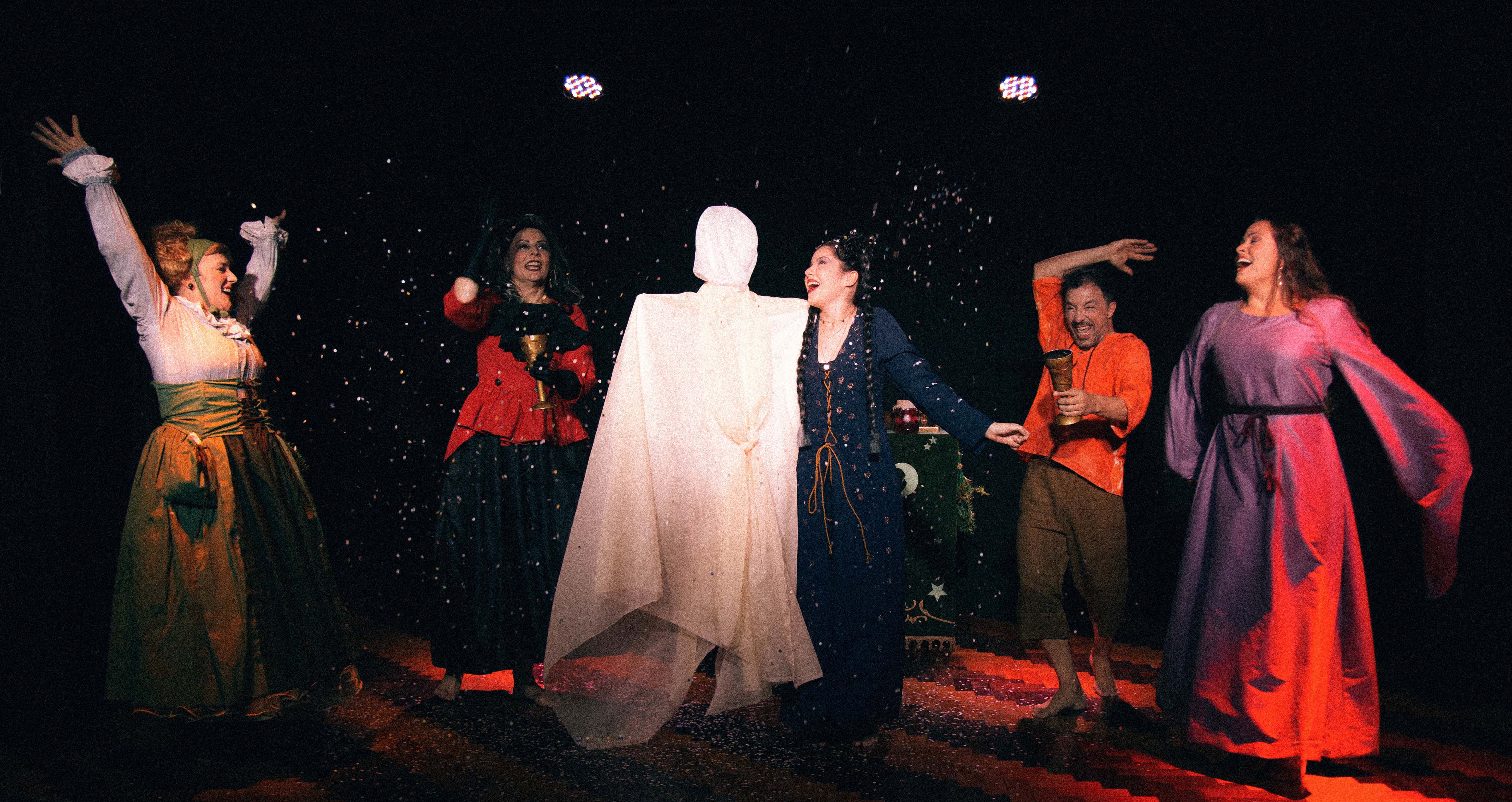 A Bruxinha Arlete - Foto Emerson Cassanelli